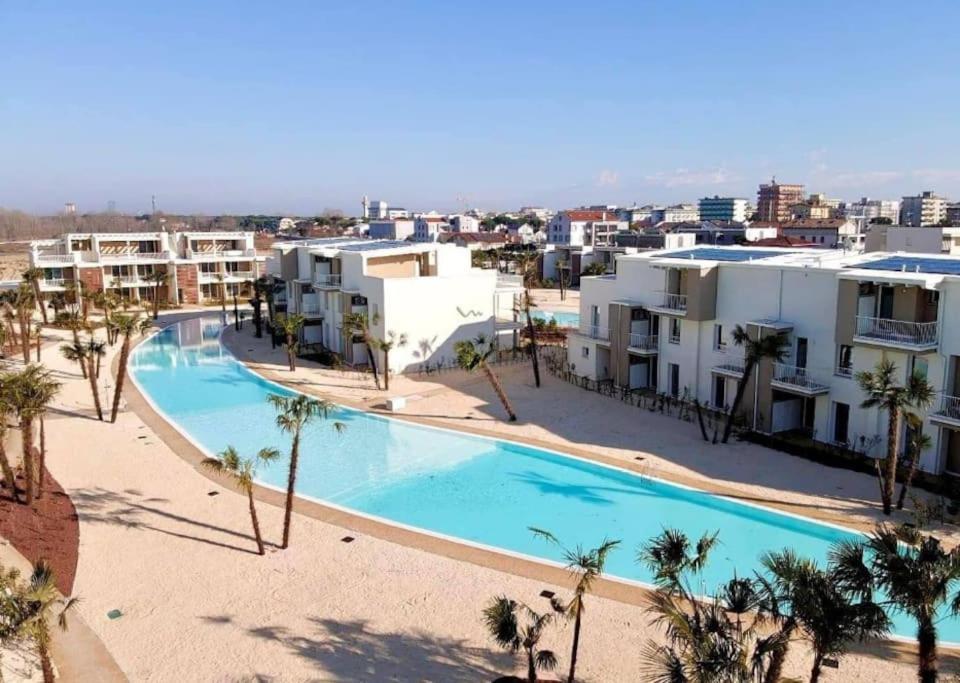 Wave Island! Luxury Resort A Jesolo - Piscina E Park Free! Extérieur photo