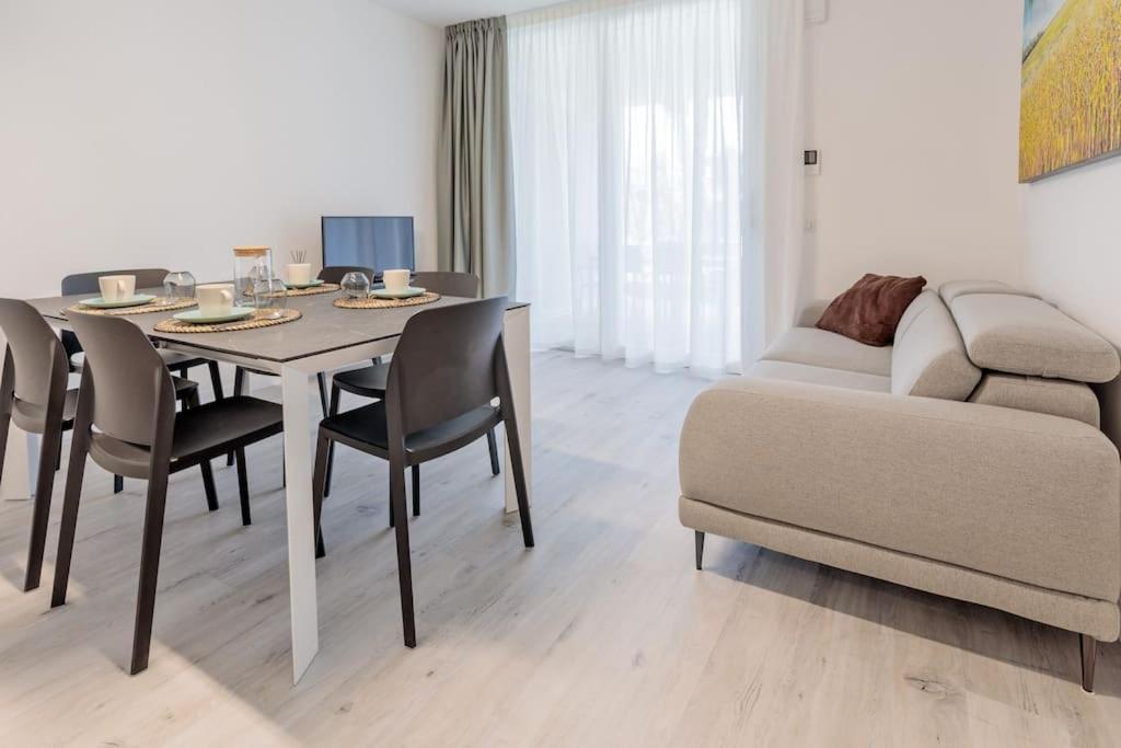 Wave Island! Luxury Resort A Jesolo - Piscina E Park Free! Extérieur photo